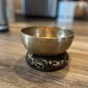 Beautiful Brass Singing Bowl 💫